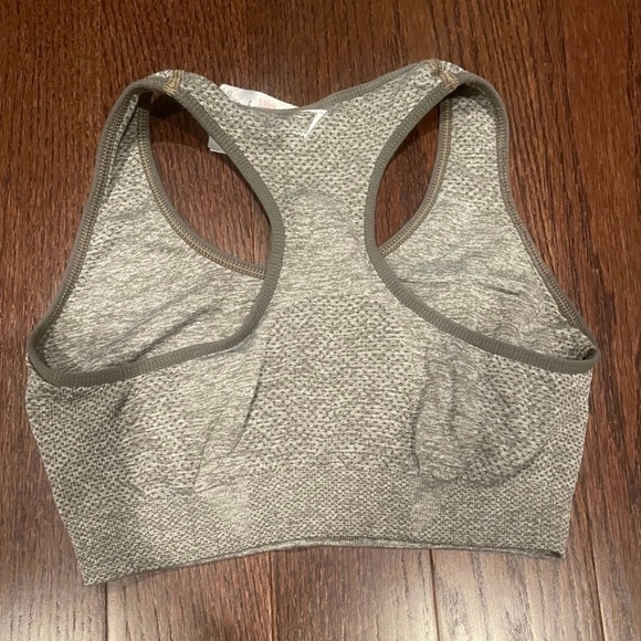 GYMSHARK Vital Seamless Sports Bra Olive Green Size Small - Picture 2 of 4